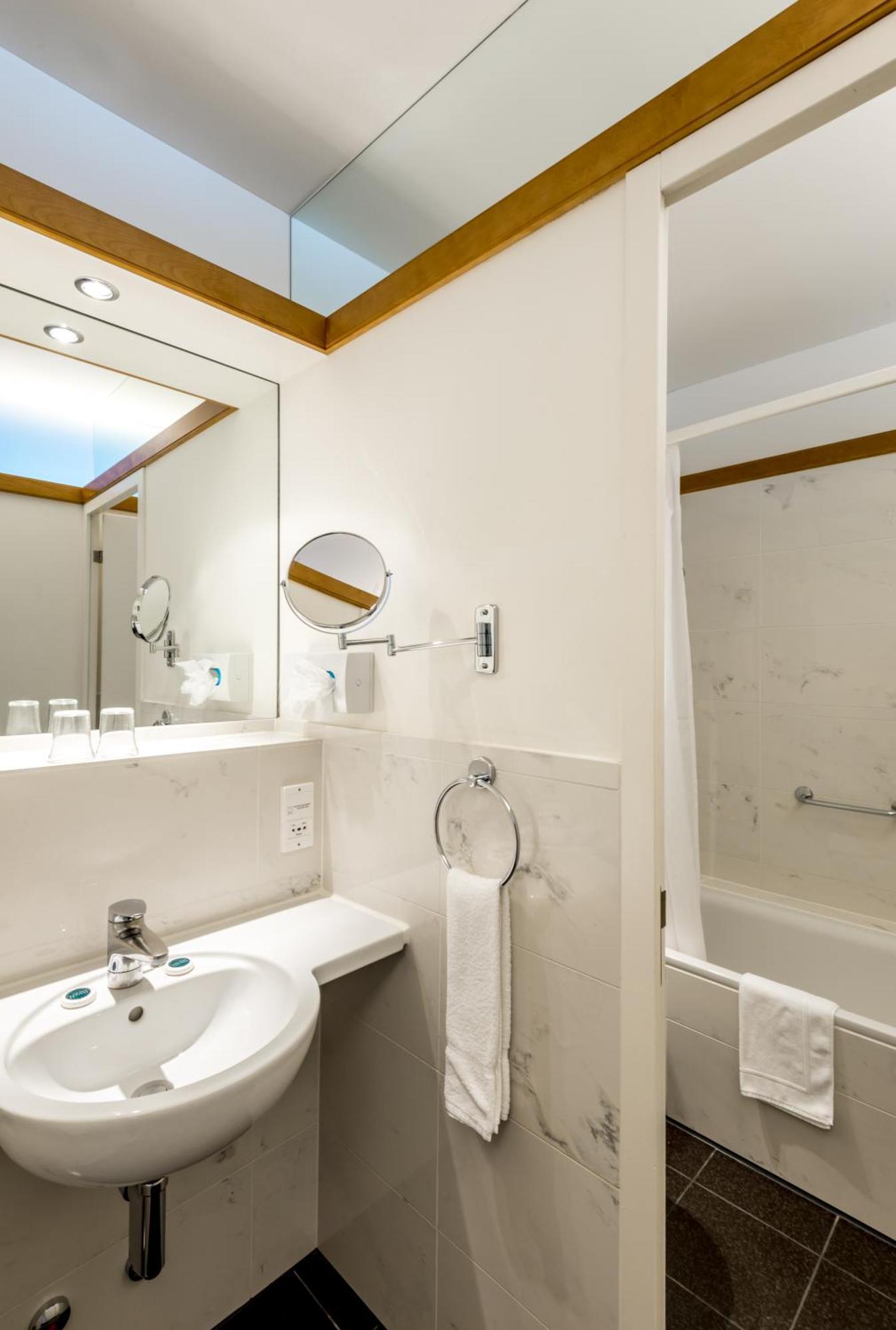 Grand Hotel Europe Lucerne Bagian luar foto